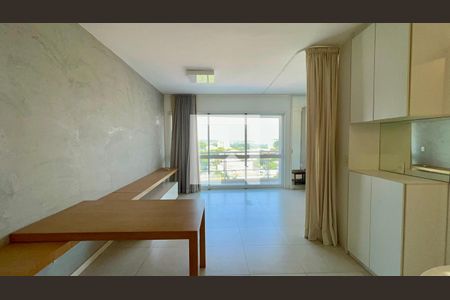 Sala de apartamento para alugar com 1 quarto, 44m² em Vila Madalena, São Paulo