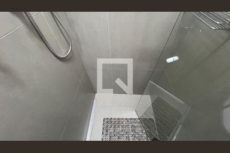 Banheiro de kitnet/studio para alugar com 1 quarto, 27m² em Jardim Paulista, São Paulo