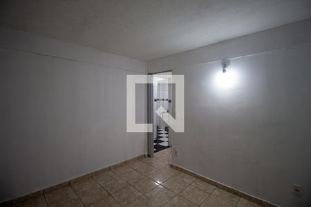Quarto 1 de apartamento para alugar com 2 quartos, 44m² em Itaquera, São Paulo
