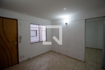 Sala de apartamento para alugar com 2 quartos, 44m² em Itaquera, São Paulo