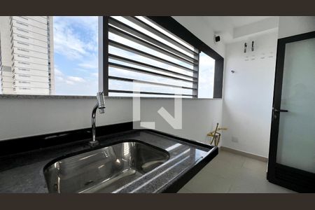 Área de Serviço de apartamento para alugar com 4 quartos, 195m² em Sumarezinho, São Paulo