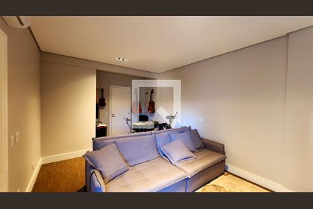 Quarto Suíte (Sala de TV) de apartamento à venda com 4 quartos, 189m² em Jardim das Samambaias, Jundiaí