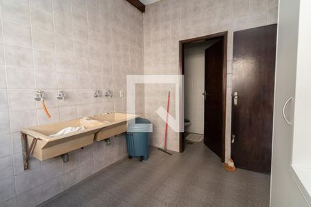 Área de Serviço 2 de casa à venda com 4 quartos, 400m² em Vila Ré, São Paulo