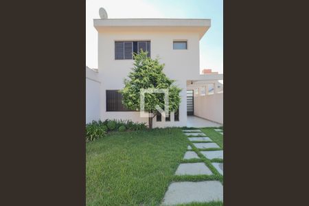 Fachada de casa à venda com 4 quartos, 400m² em Vila Ré, São Paulo