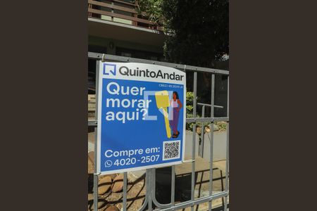 Placa de casa à venda com 3 quartos, 250m² em Auxiliadora, Porto Alegre