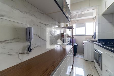 Cozinha de apartamento à venda com 3 quartos, 74m² em Vila das Merces, São Paulo