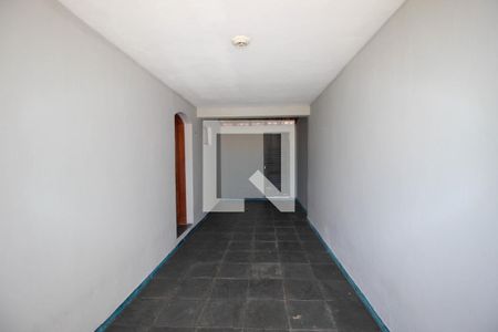 Garagem de casa para alugar com 3 quartos, 140m² em Jardim Leocadia, Sorocaba