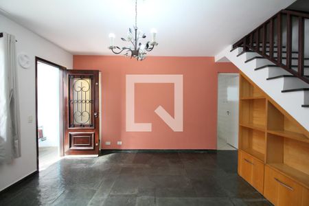 Sala de casa à venda com 3 quartos, 100m² em Jardim Monte Kemel, São Paulo