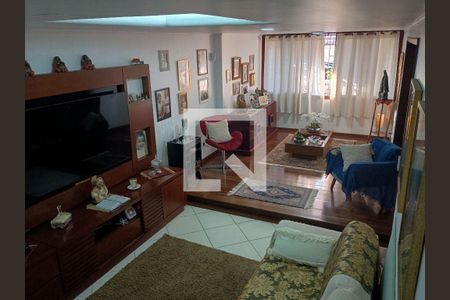 Casa à venda com 4 quartos, 415m² em Piratininga, Niterói