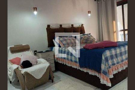Casa à venda com 4 quartos, 415m² em Piratininga, Niterói