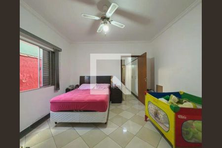 Quarto de casa à venda com 3 quartos, 263m² em Conjunto Habitacional Coluna, São Bernardo do Campo