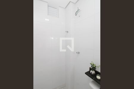 Banheiro de apartamento à venda com 1 quarto, 27m² em Tucuruvi, São Paulo