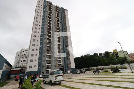 Fachada de apartamento à venda com 2 quartos, 43m² em Santa Maria, Santo André