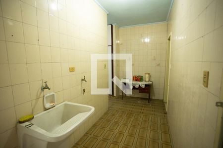 ÁREA DE SERVIÇO de casa à venda com 8 quartos, 125m² em Lapa de Baixo, São Paulo
