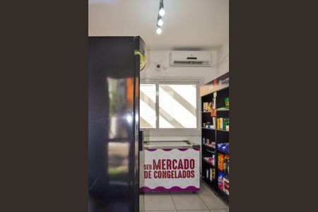 Área comum - Mercadinho de casa de condomínio à venda com 3 quartos, 150m² em Hípica, Porto Alegre
