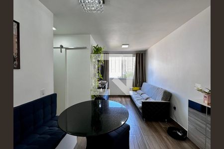 Sala de apartamento à venda com 2 quartos, 43m² em Santo Amaro, São Paulo