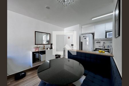 Sala de apartamento à venda com 2 quartos, 43m² em Santo Amaro, São Paulo