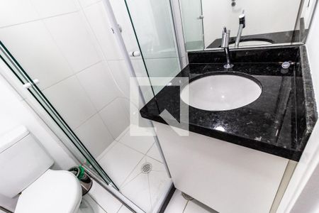 Banheiro de kitnet/studio para alugar com 1 quarto, 17m² em Lapa, São Paulo