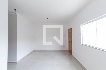 Sala de casa à venda com 3 quartos, 72m² em Cidade Patriarca, São Paulo