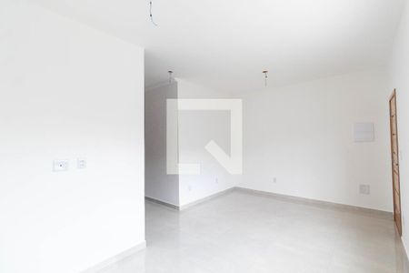 Sala de casa à venda com 3 quartos, 72m² em Cidade Patriarca, São Paulo