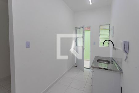 Cozinha de apartamento para alugar com 1 quarto, 26m² em Piraporinha, Diadema