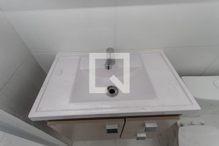 Banheiro de apartamento para alugar com 1 quarto, 26m² em Piraporinha, Diadema
