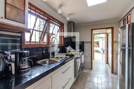 Cozinha de casa à venda com 3 quartos, 290m² em Parque Urbano, Porto Alegre