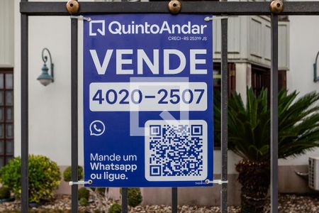 Plaquinha de casa à venda com 3 quartos, 290m² em Parque Urbano, Porto Alegre