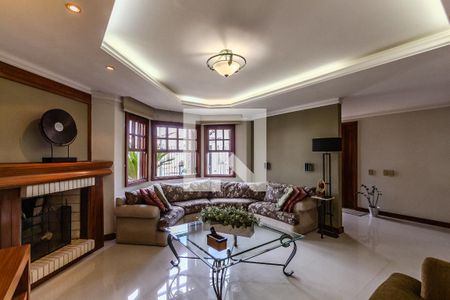 Sala de TV de casa à venda com 3 quartos, 290m² em Parque Urbano, Porto Alegre