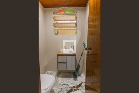 Lavabo  de casa à venda com 4 quartos, 300m² em Santa Tereza, Belo Horizonte
