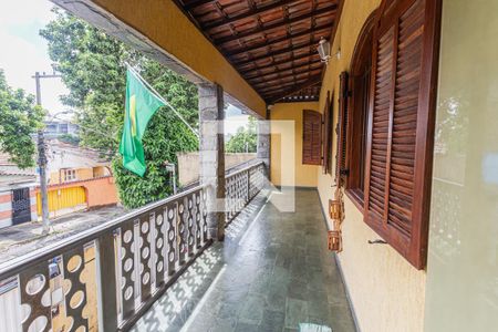 Varanda da Sala 3 de casa à venda com 4 quartos, 300m² em Santa Tereza, Belo Horizonte