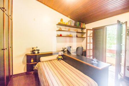Quarto 3 de casa de condomínio à venda com 4 quartos, 503m² em Alphaville, Santana de Parnaíba