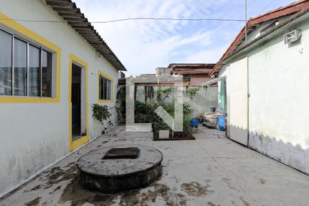 Quintal de casa para alugar com 3 quartos, 130m² em Vila Urupes, Suzano
