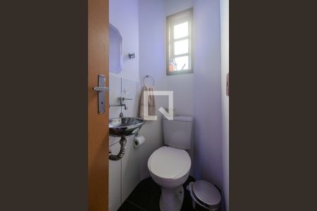 Lavabo de casa à venda com 4 quartos, 235m² em Cristal, Porto Alegre