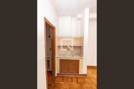 Sala/cozinha de apartamento para alugar com 1 quarto, 41m² em Liberdade, São Paulo