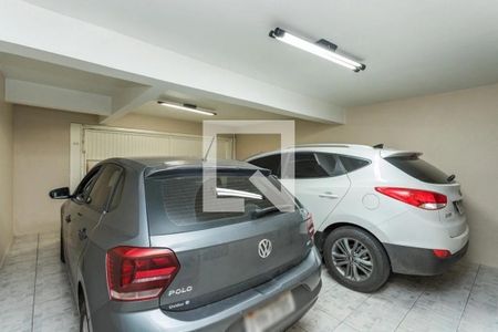 Casa à venda com 4 quartos, 344m² em Chácara das Pedras, Porto Alegre