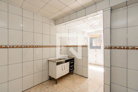 Cozinha da casa 2 de apartamento à venda com 8 quartos, 140m² em Vila Ponte Rasa, São Paulo