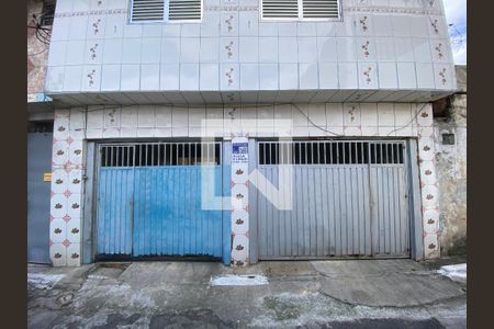 Fachada de apartamento à venda com 8 quartos, 140m² em Vila Ponte Rasa, São Paulo