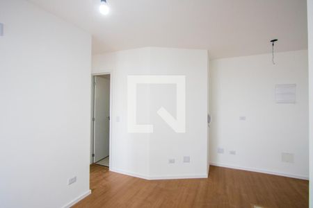 Sala de apartamento para alugar com 2 quartos, 45m² em Jardim Cristiane, Santo André