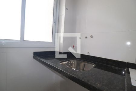 Cozinha e Área de Serviço de apartamento à venda com 2 quartos, 45m² em Jardim Utinga, Santo André