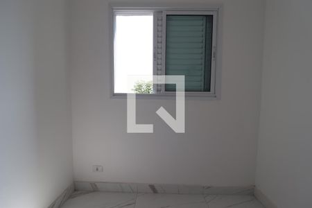 Suíte  de apartamento à venda com 2 quartos, 45m² em Jardim Utinga, Santo André