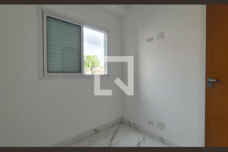 Quarto de apartamento à venda com 2 quartos, 45m² em Jardim Utinga, Santo André