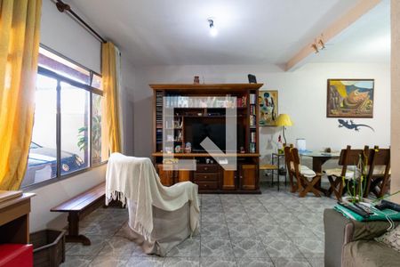 Sala de casa à venda com 4 quartos, 270m² em Vila Guarani (zona Sul), São Paulo