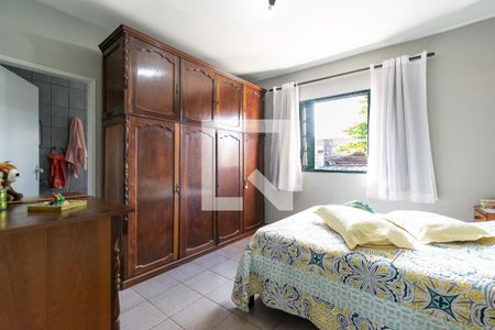 Suíte 1 de casa à venda com 4 quartos, 270m² em Vila Guarani (zona Sul), São Paulo