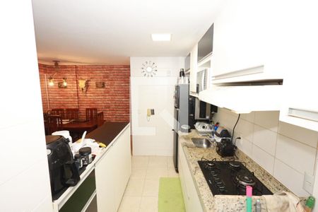Cozinha de apartamento para alugar com 3 quartos, 80m² em Jardim Atlantico, Goiânia