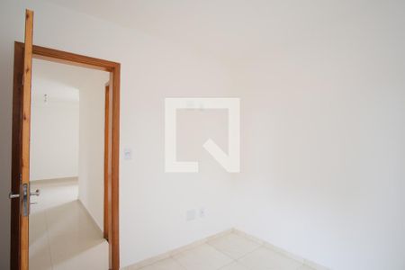 Quarto 1 de apartamento para alugar com 2 quartos, 44m² em Penha de França, São Paulo