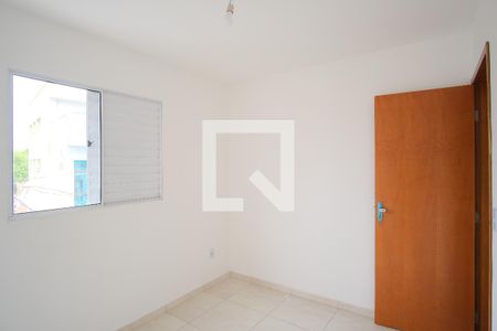 Quarto 2 de apartamento para alugar com 2 quartos, 44m² em Penha de França, São Paulo