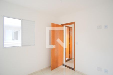 Quarto 1 de apartamento para alugar com 2 quartos, 44m² em Penha de França, São Paulo