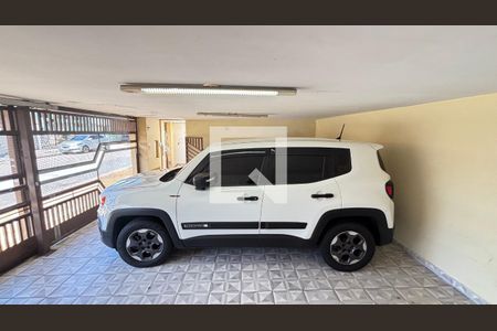 Garagem de casa à venda com 3 quartos, 210m² em Vila Metalúrgica, Santo André
