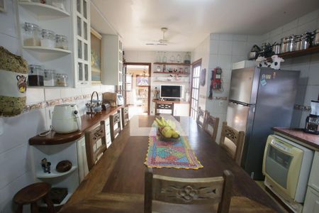 Cozinha de casa de condomínio à venda com 6 quartos, 320m² em Jacarepaguá, Rio de Janeiro